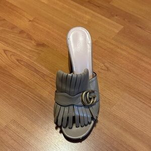 Gucci Marmont Leather Heel 39  Ampute New 
Only Left side shoe Beige